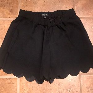 Scalloped - Black Shorts